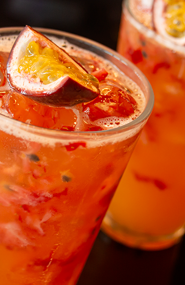 Avec la fraise et le maracujà, faites un punch original et facile